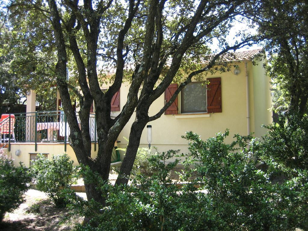 Bungalow Claret Vacquières Buitenkant foto